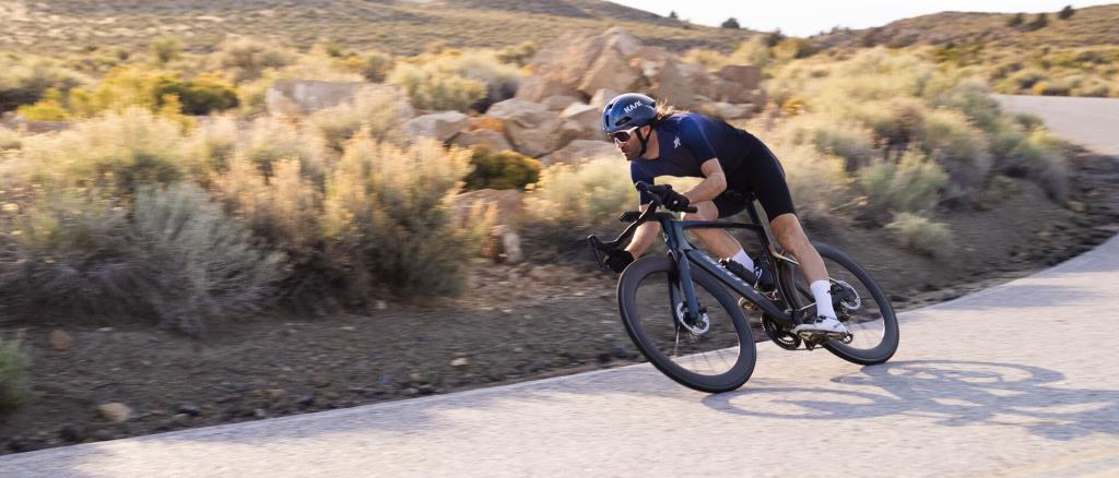 Kask Nirvana Yol Bisikleti Kaskı Mat Beyaz Medium