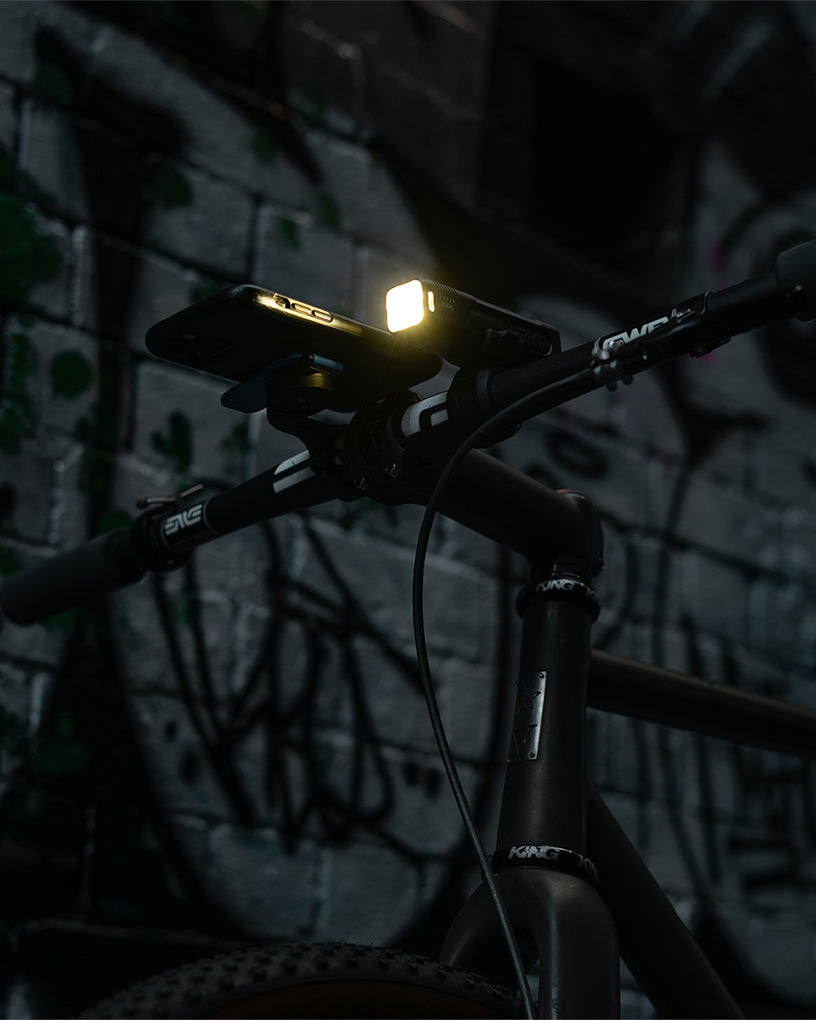 Налобный фонарь Knog Blinder 600 люмен USB-перезаряжаемый FAR-232
