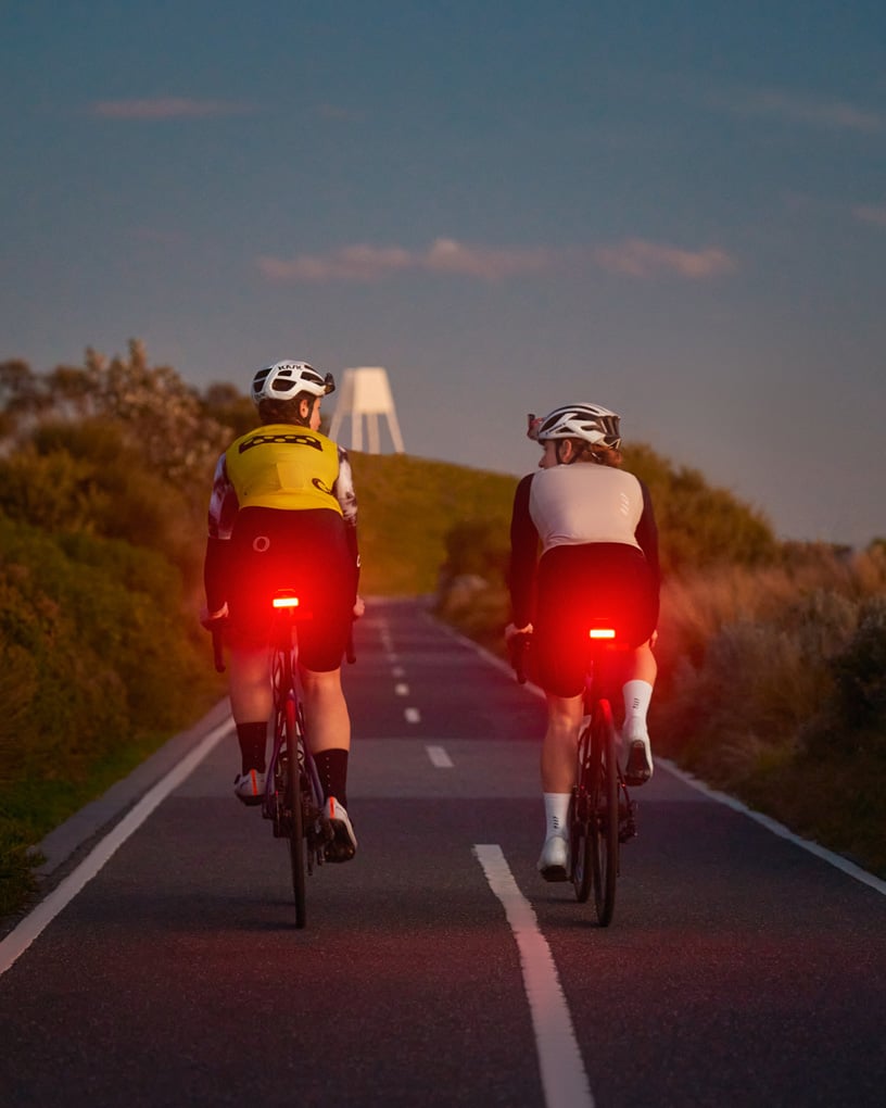 Knog Blinder Link Luggage Compatible USB Charging Bicycle Rear Light STP-226