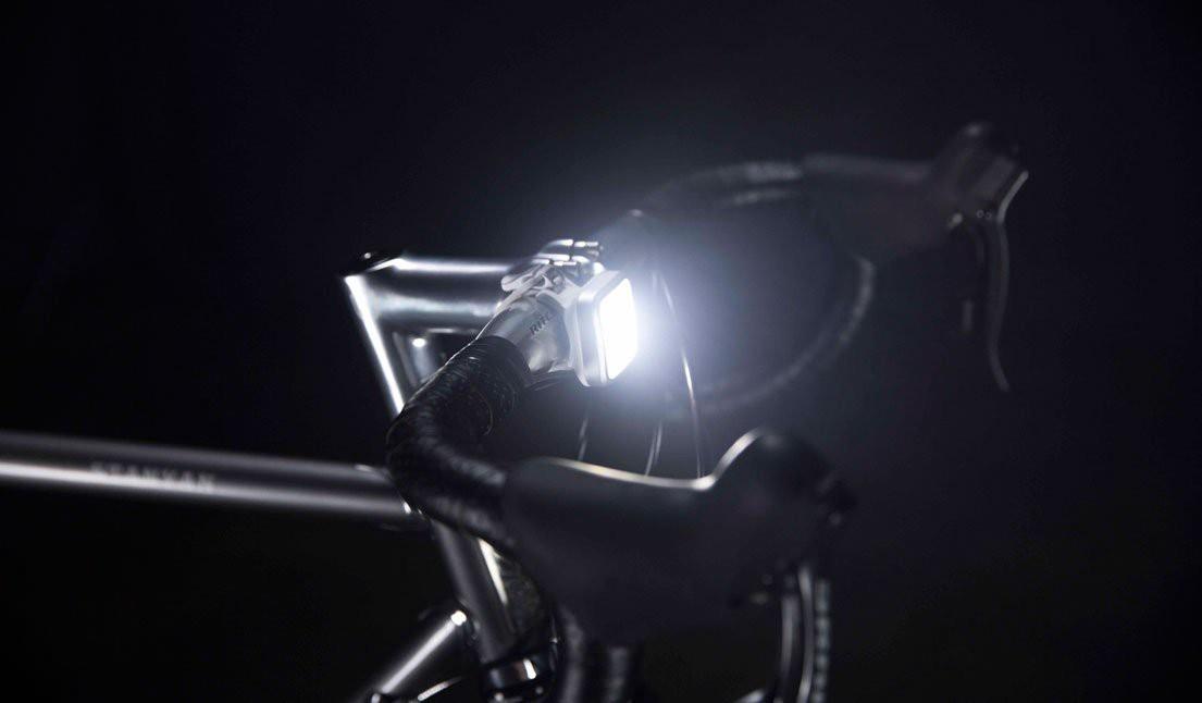 Knog Blinder Mob The Face USB перезаряжаемая передняя панель Светло-серый