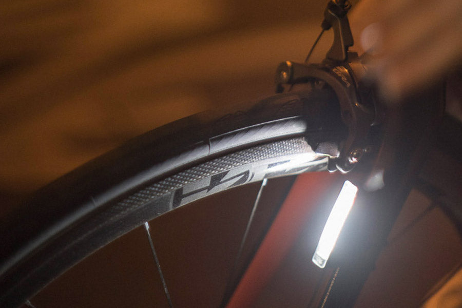 Knog Blinder Plus USB аккумуляторная передняя фара для велосипеда FAR-220