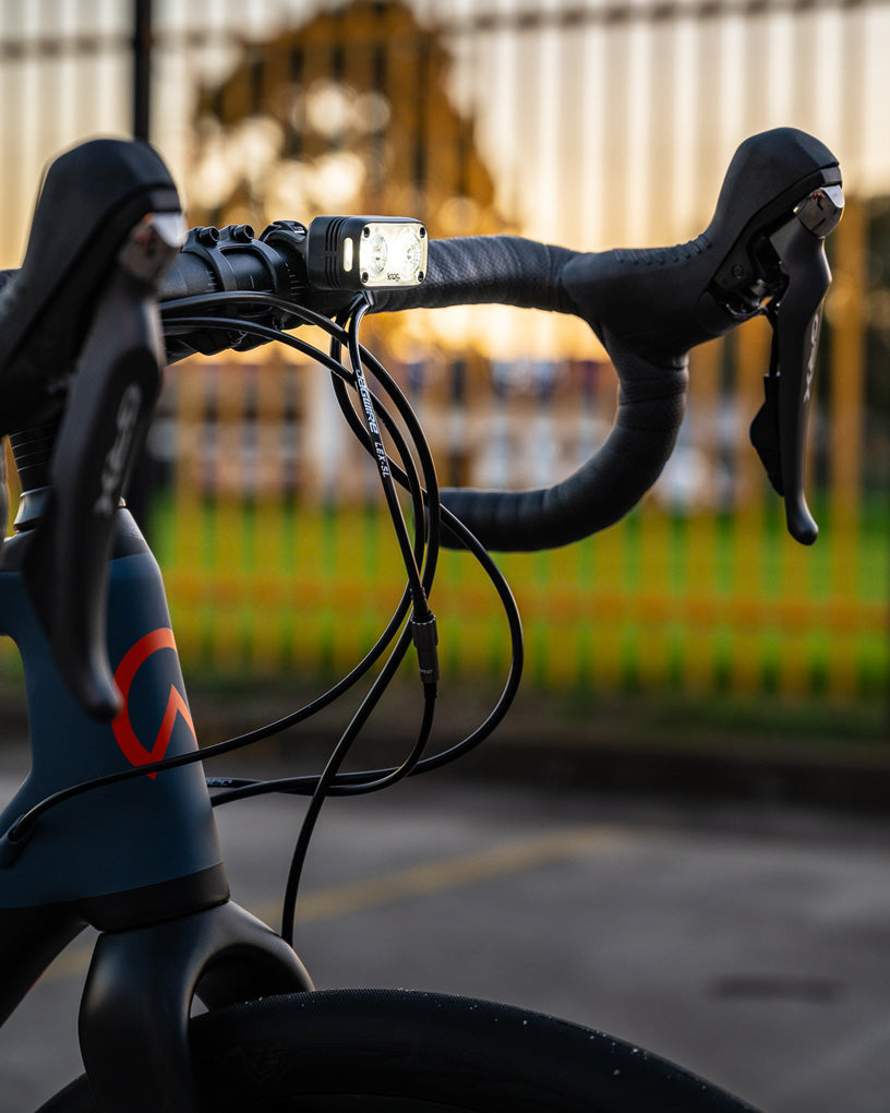 Knog Blinder Road 400 USB перезаряжаемый велосипедный передний фонарь FAR-227