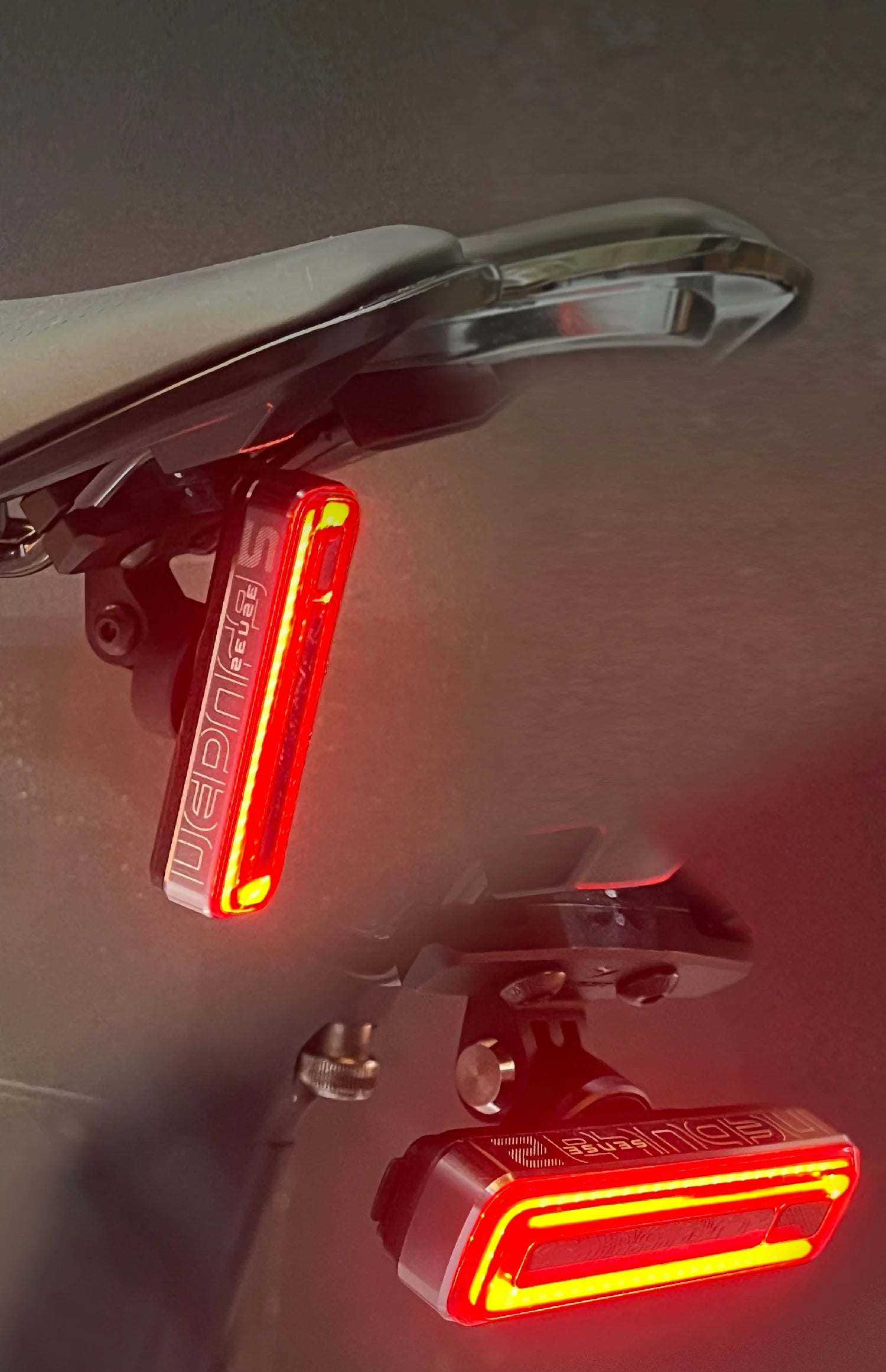 Moon Nebula 2 Sense 350 Lümen Arka Stop Aydınlatma Usb Şarjlı