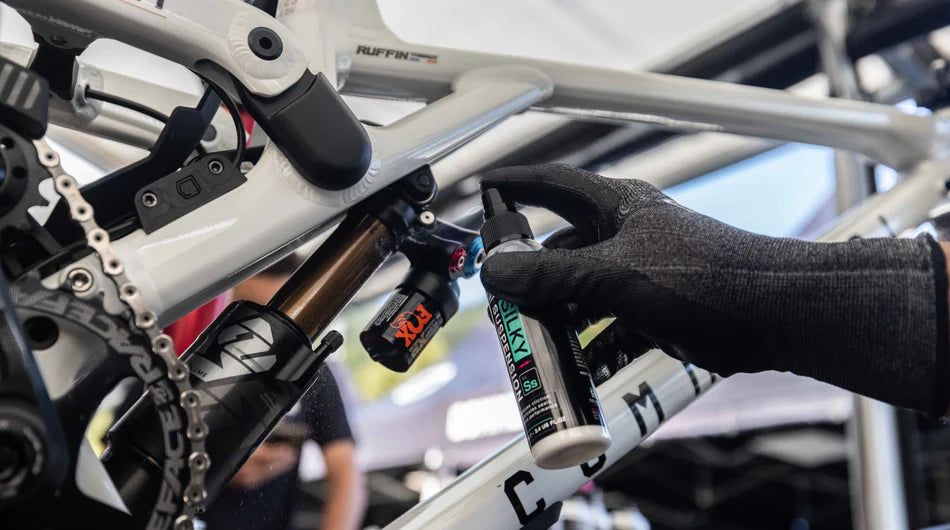 Muc-Off Silky Suspension Сыворотка-суспензия Сыворотка-суспензия Silky 100 мл