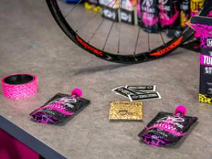 Muc-Off Kit d'installation Tubeless Ultime DH / Trail / Enduro
