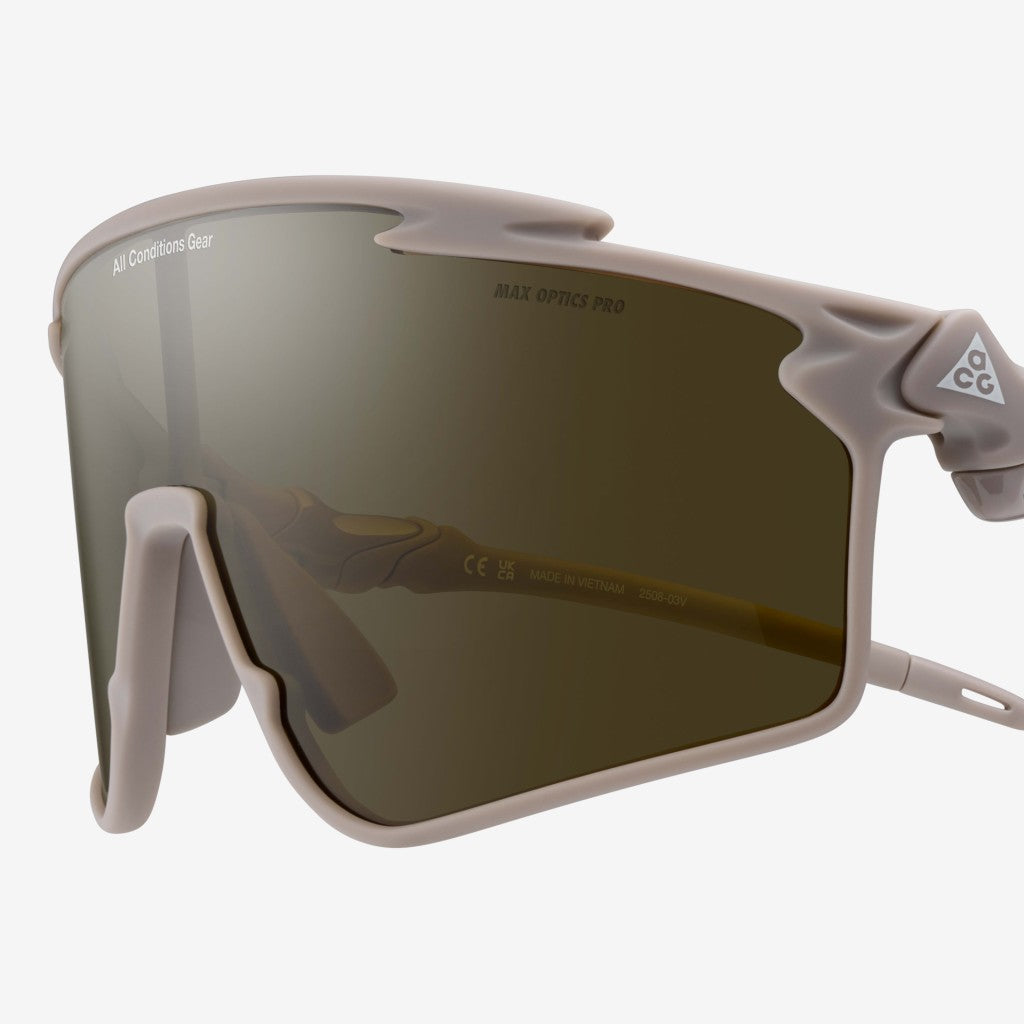 Nike ACG Vista Vert E Güneş Gözlüğü IQ9349-009 Terrain Tint Matte College Grey