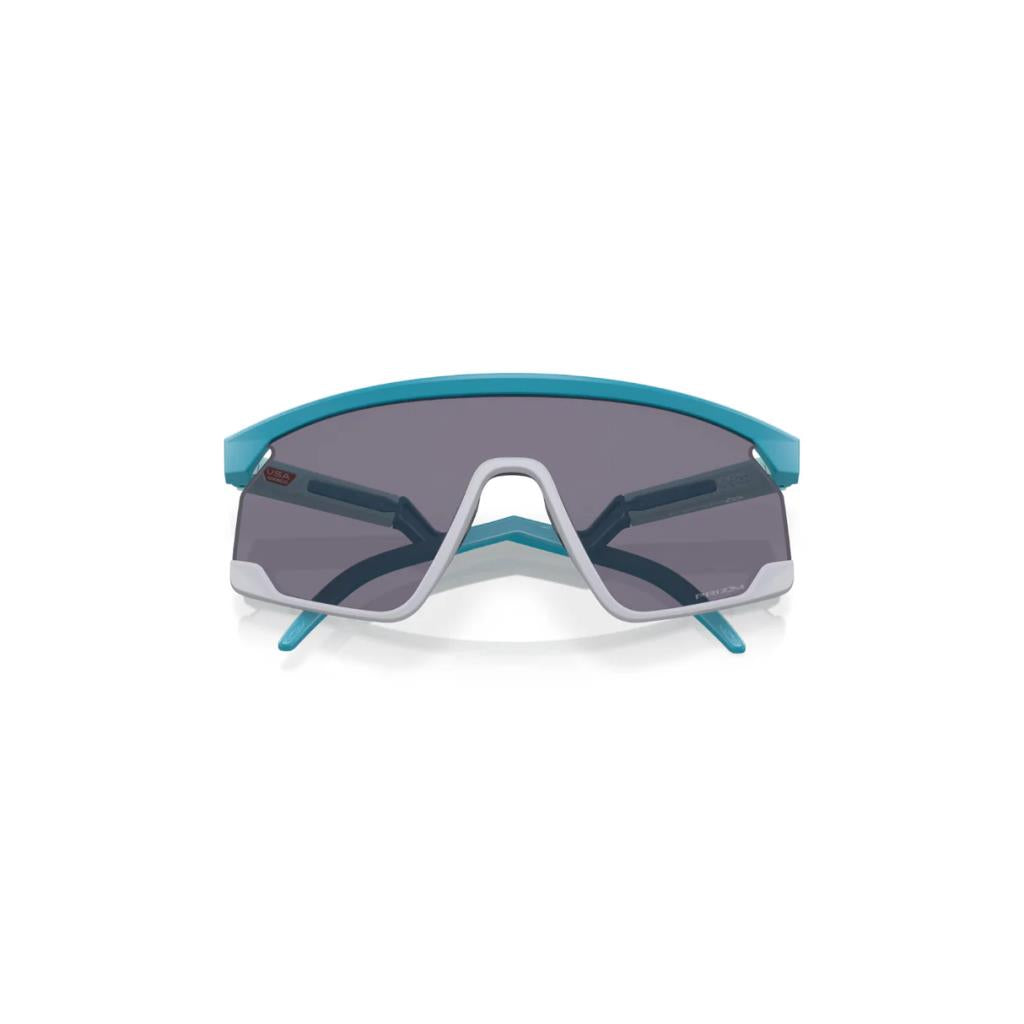 Солнцезащитные очки Oakley BXTR 928009 Матовый бальзам Призма Серые