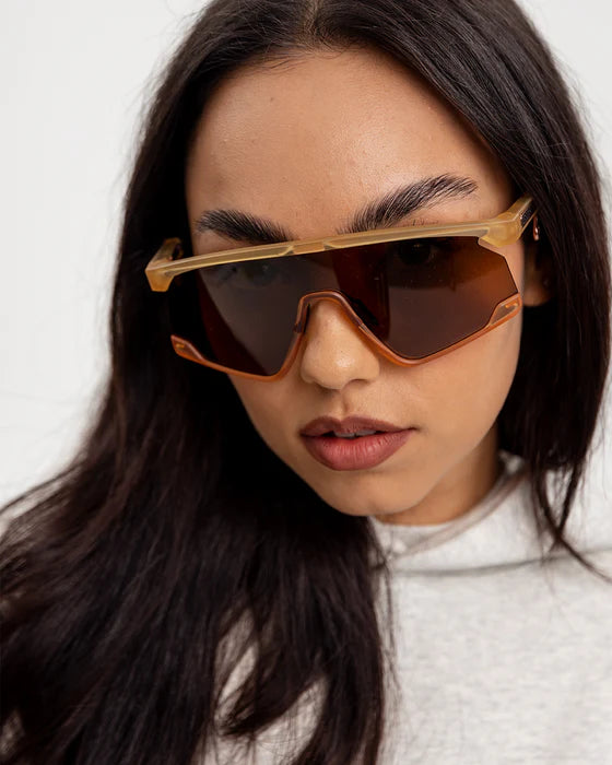 Солнцезащитные очки Oakley BXTR METAL 923714, матовый серый, винтажный золотой, Prizm Black