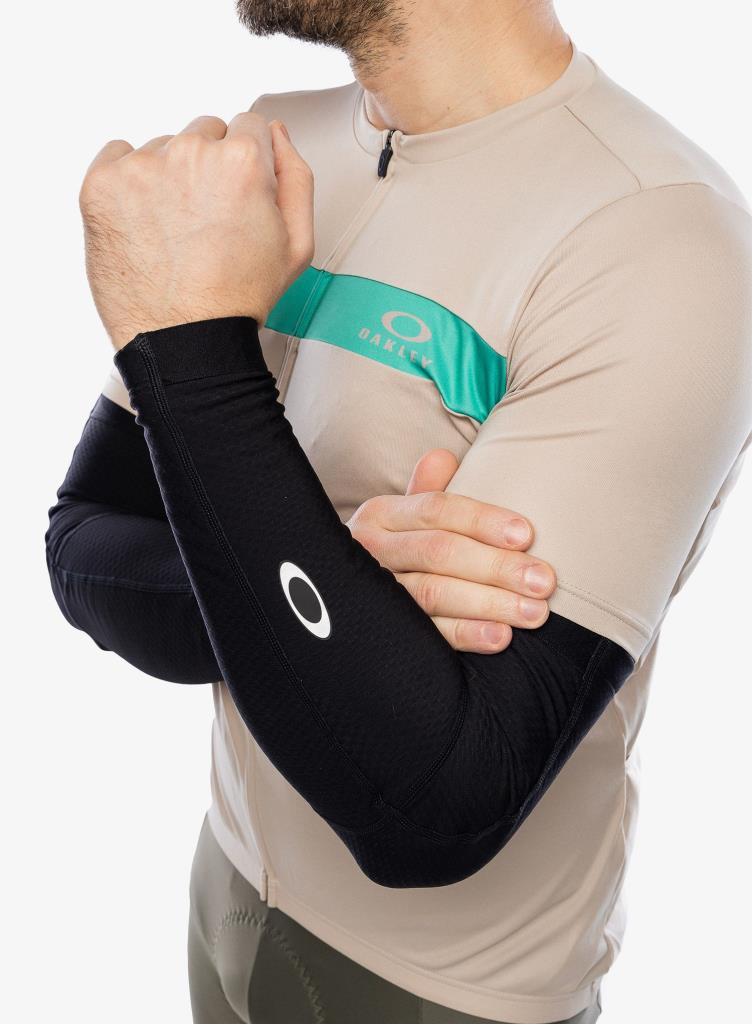 Утеплитель для рук Oakley Clima FOS901339 02E