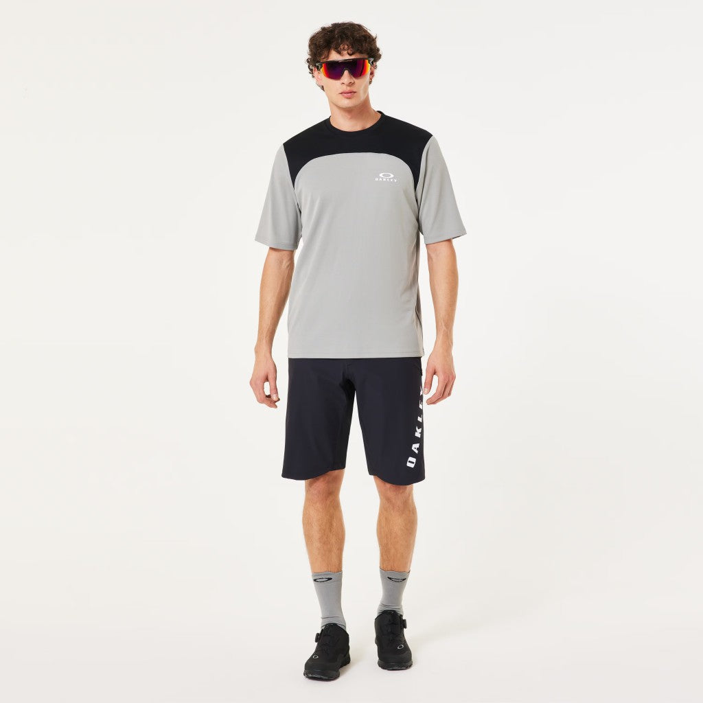 Oakley Free Ride Short Bisiklet Şortu FOA406094 02E Blackout
