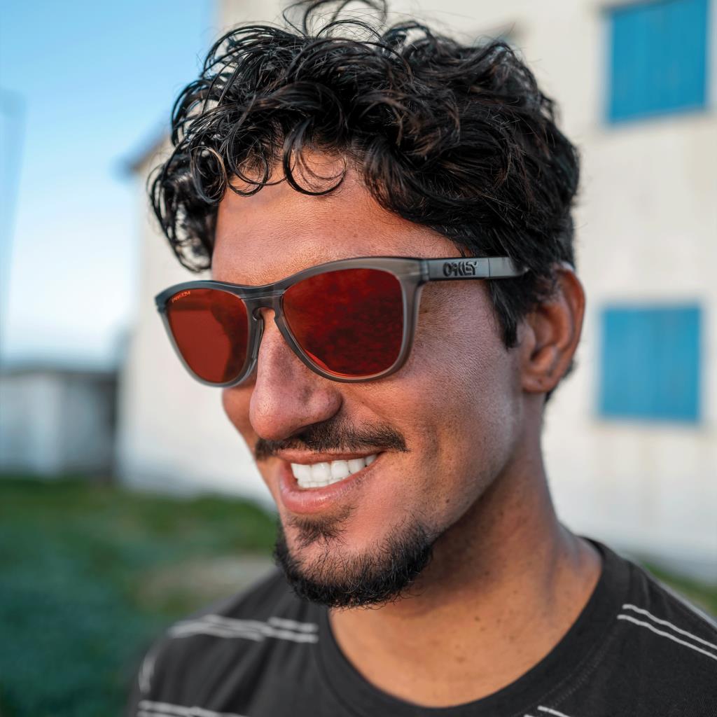 Солнцезащитные очки Oakley Frogskins Range 928401 Matte Grey Smoke Grey Ink Prizm Ruby
