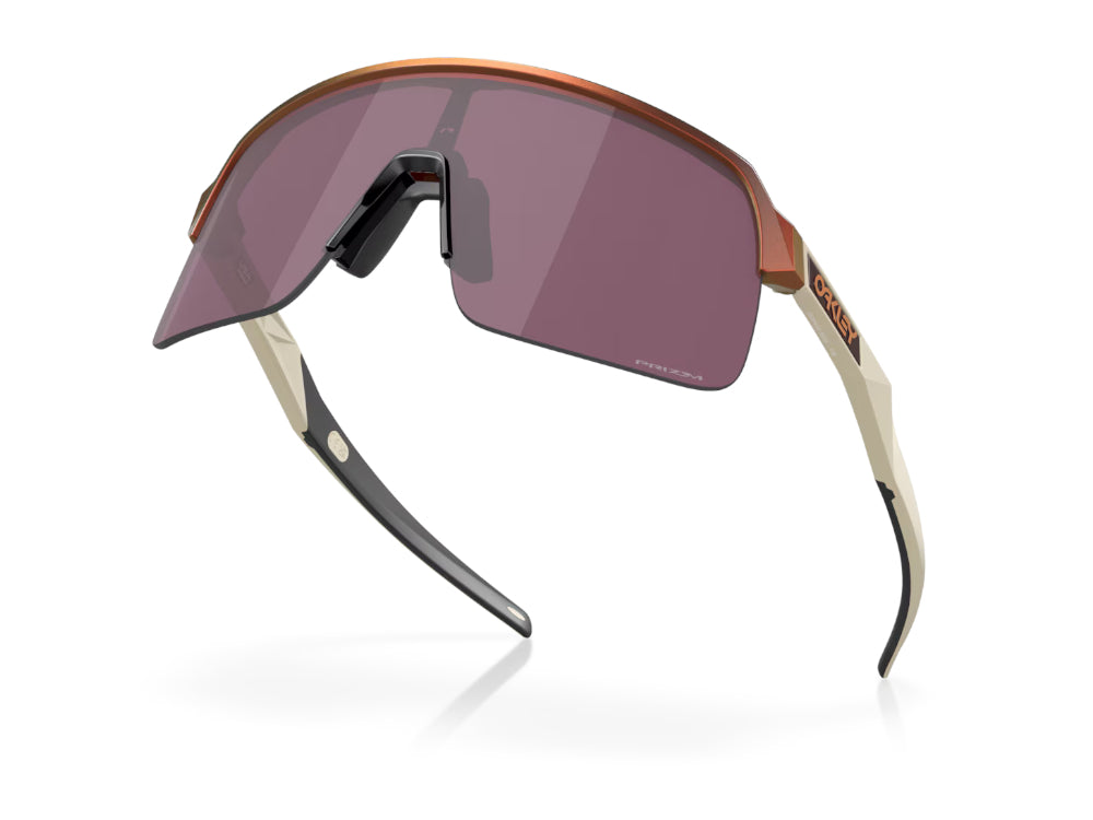 Солнцезащитные очки Oakley Sutro Lite 946358 Матовое красное золото ColorShift Prizm Road Черные