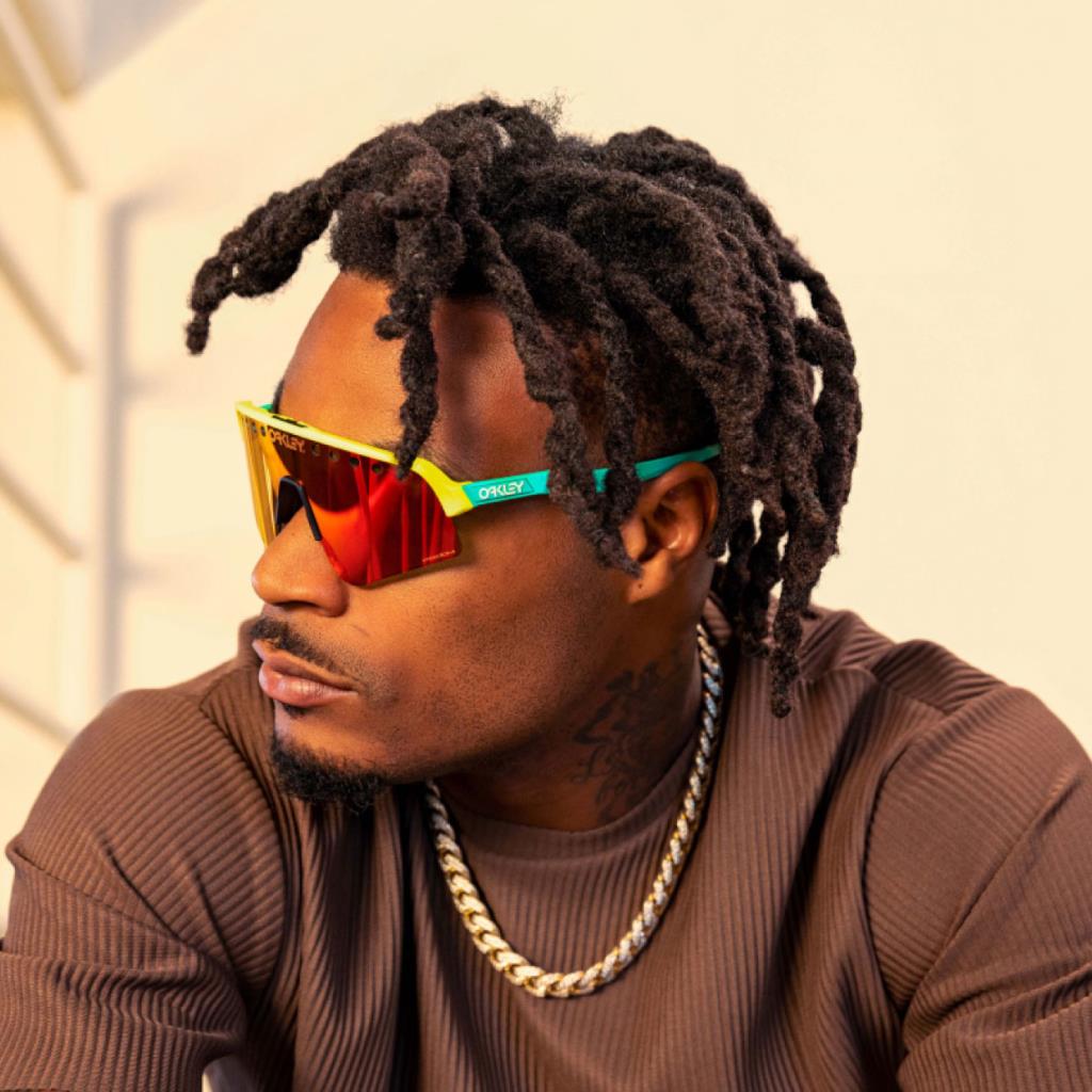 Oakley Sutro Lite Sweep Sunglasses Matte White Prizm Road