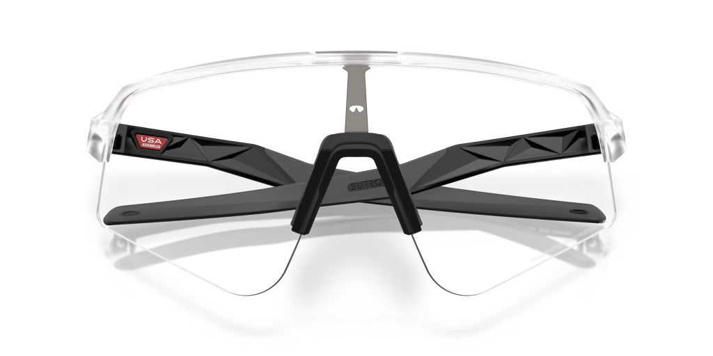 Oakley Sutro Lite Sweep Photochromic Güneş Gözlüğü 946539 Matte Clear Photochromic