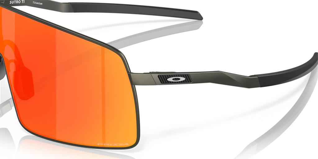 Велосипедные солнцезащитные очки Oakley Sutro TI Satin Carbon Prizm Ruby