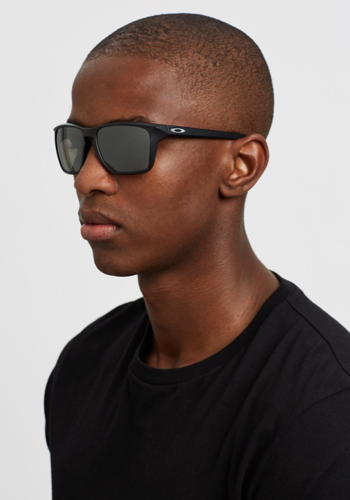 Солнцезащитные очки Oakley Sylas с полированным прозрачным сапфировым стеклом Prizm