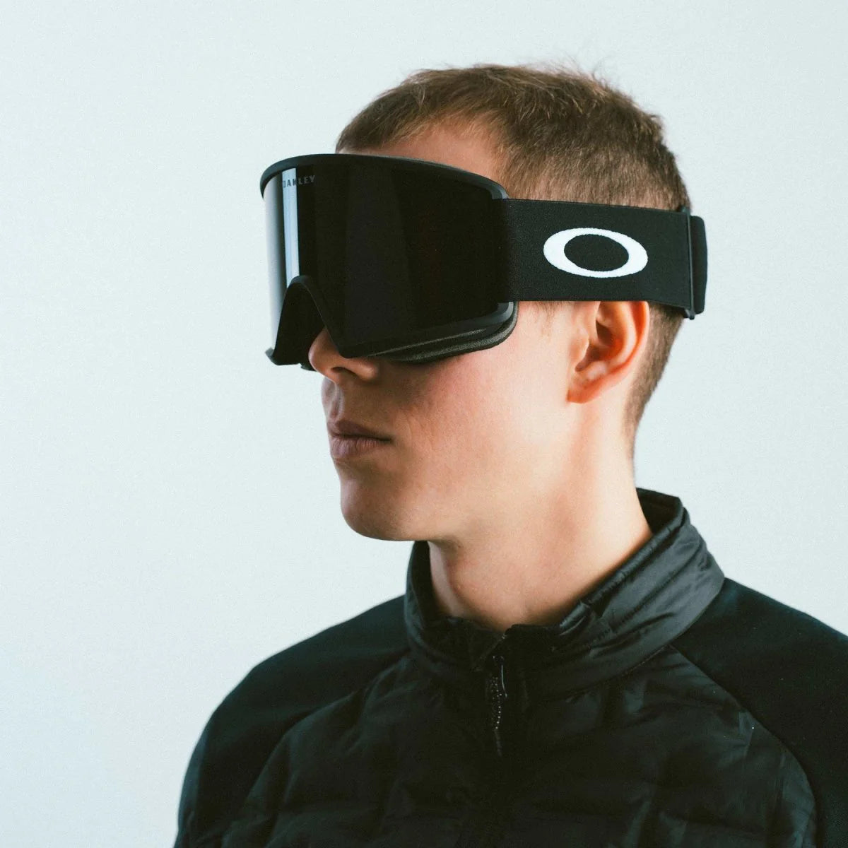 Очки Oakley Target Line L 712001 матово-черные темно-серые