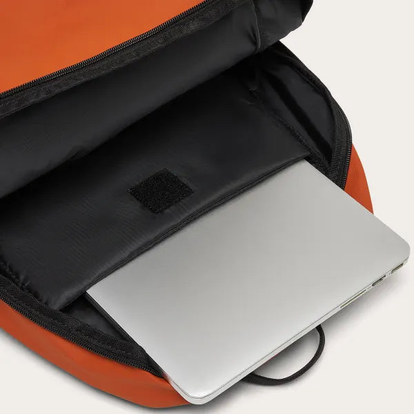 Oakley The Freshman Skate Backpack FOS901202 52C Ginger