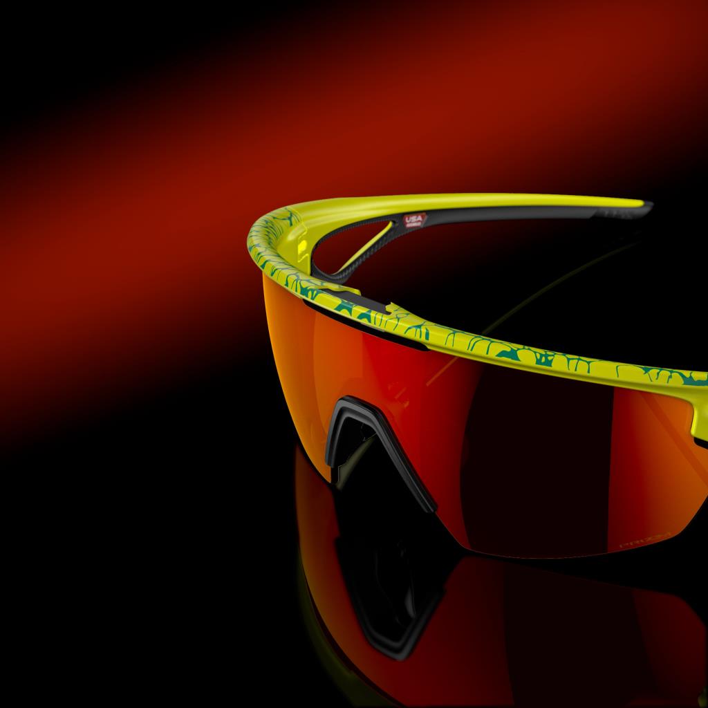 Солнцезащитные очки Oakleyt Sphaera 940314 матовые теннисные мячи желтые CLST Neuron Prizm Ruby
