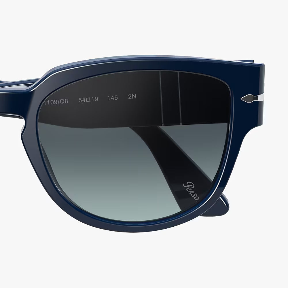 Persol 0PO3231S Солнцезащитные очки в синей оправе с синим градиентом лазурного цвета