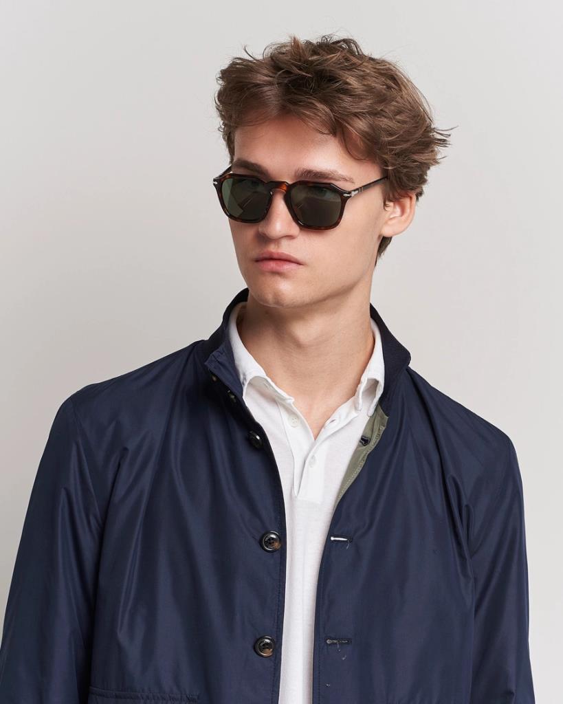 Солнцезащитные очки Persol 0PO3292S Чёрные Зелёные 95/31 52 Екартман