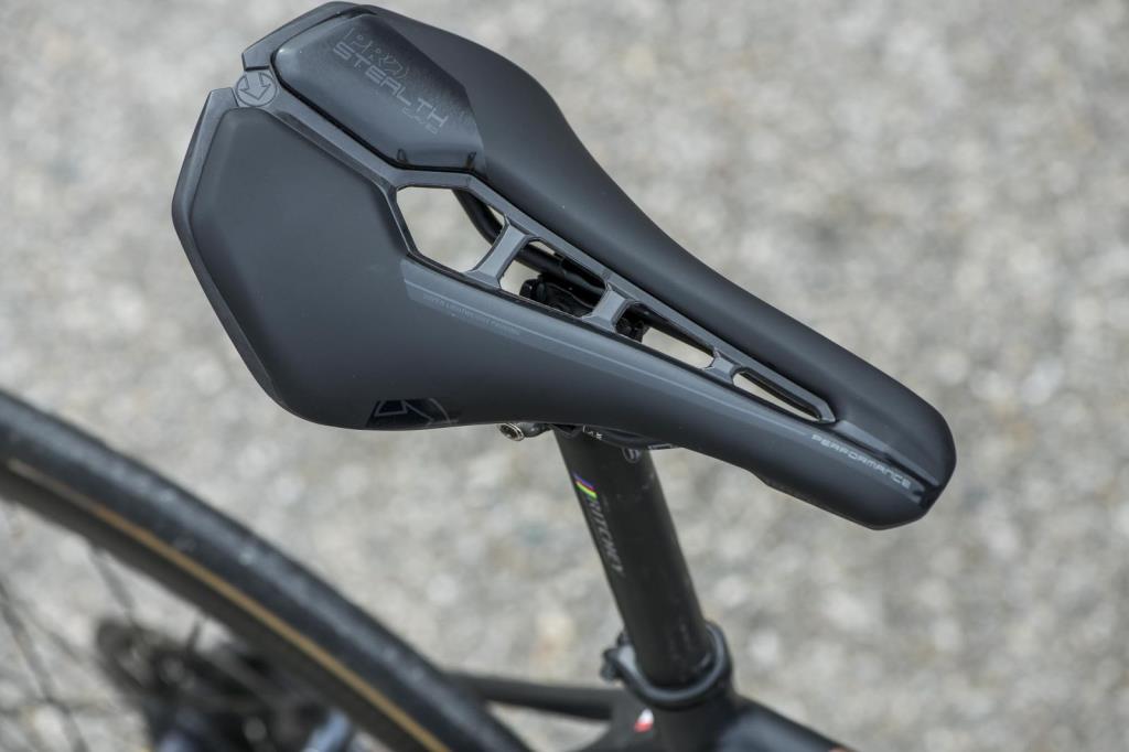Pro Stealth Performance Bicycle Saddle 142mm PRSA0350