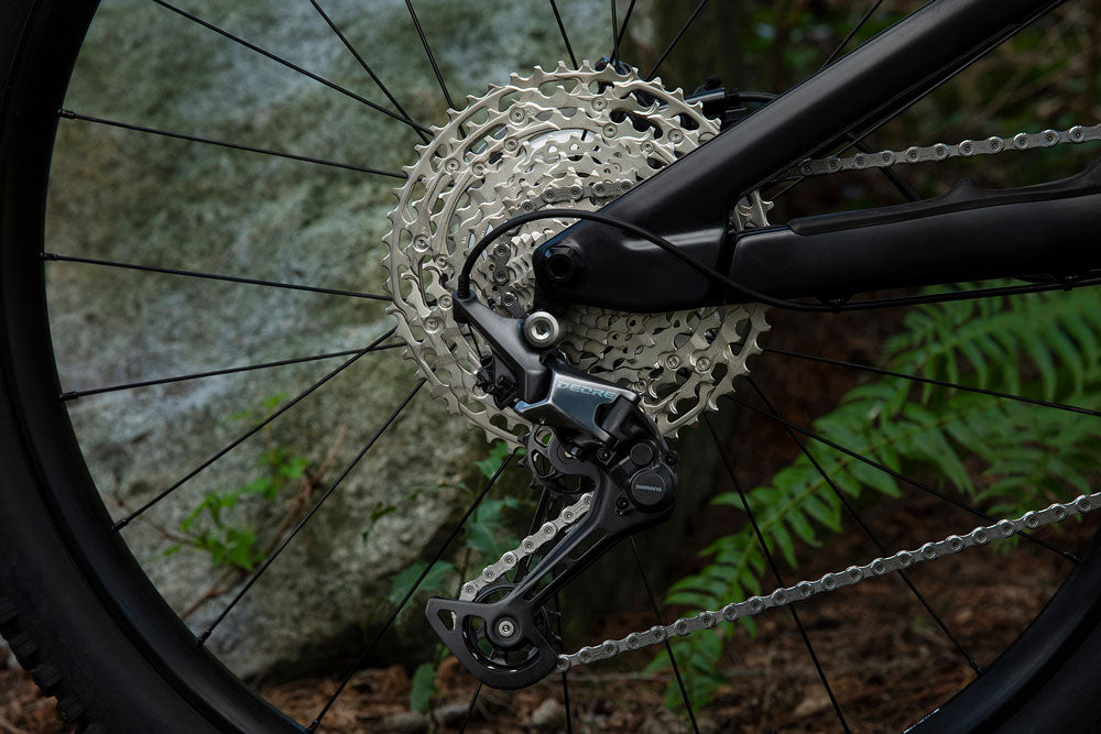 Цепь Shimano Deore CN-M6100 12 скоростей 138 звеньев с Q-Link ICNM6100138Q