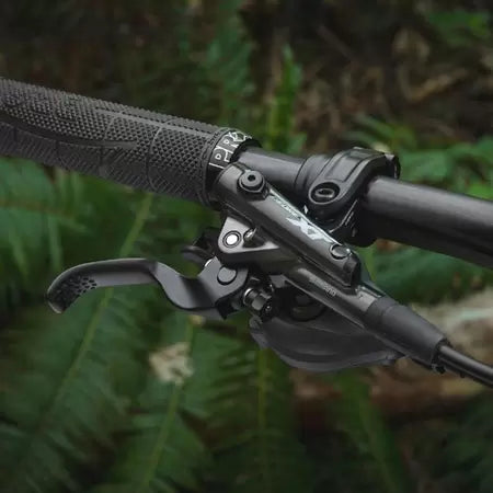 Shimano Deore XT BL-M8100 Правый рычаг гидравлического тормоза IBLM8100R