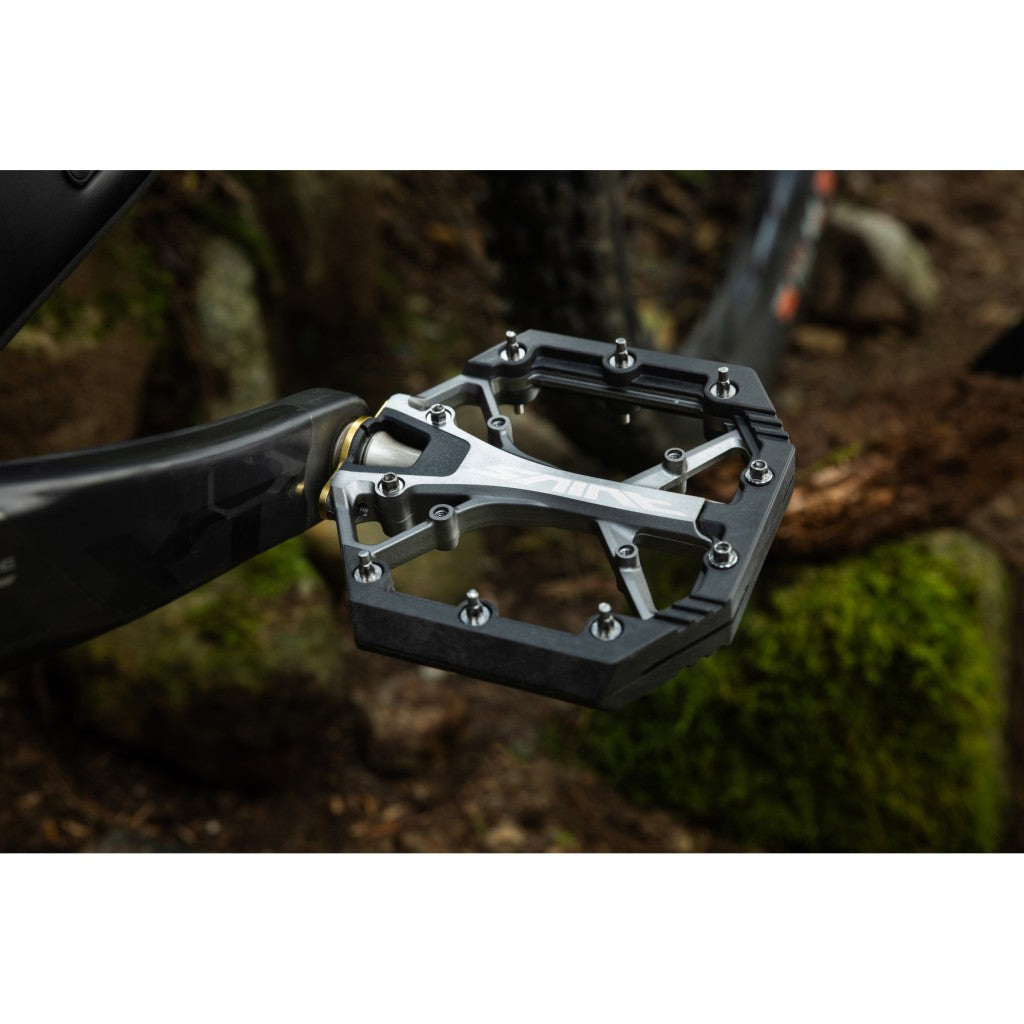 Shimano Saint DH Flat Bisiklet Pedalı PD-G8040 EPDG8040