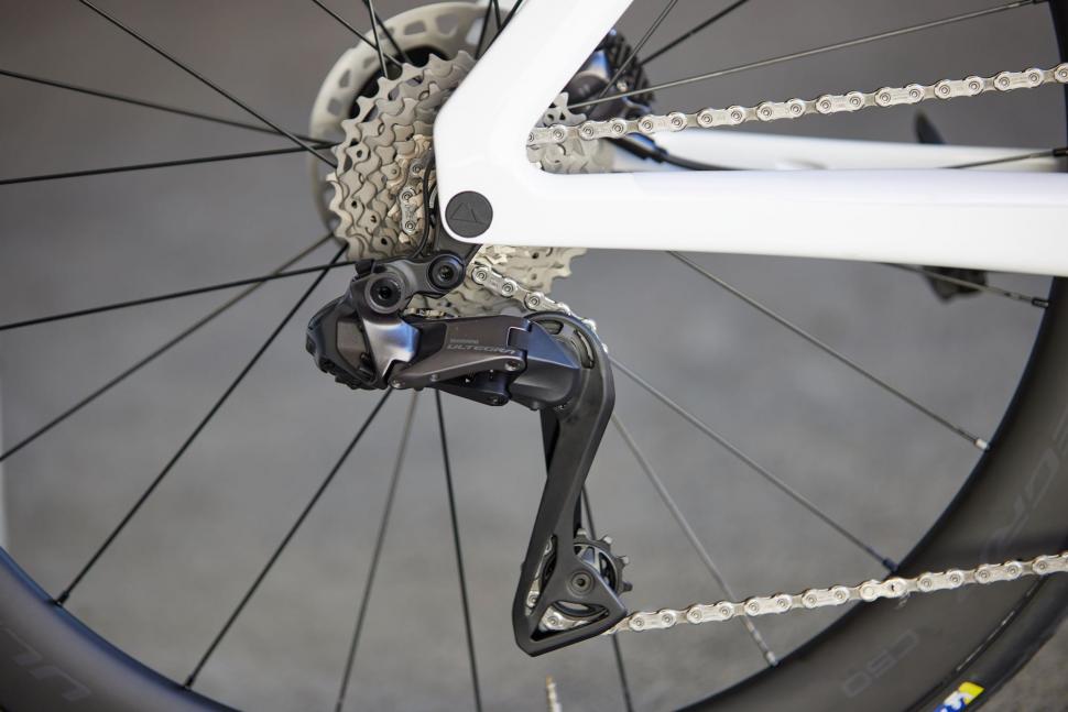 Shimano Ultegra Di2 R8150 52-36T 2x12 Hidrolik Disk Fren Bisiklet Grup Set