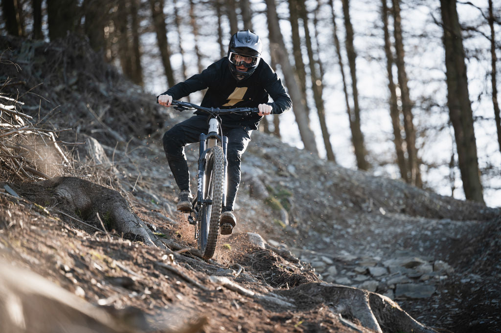YT Capra 29 CORE 2 AL Enduro Dağ Bisikleti 2026