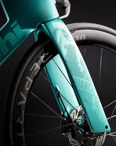Bianchi AQUILA Disc TRI Force AXS E1 TT Triathlon Bisikleti 2027 YUB57