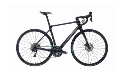 Шоссейный велосипед Bianchi INFINITO XE 105 Di2 Carbon, модель 2023 г., 53,5 см, черный