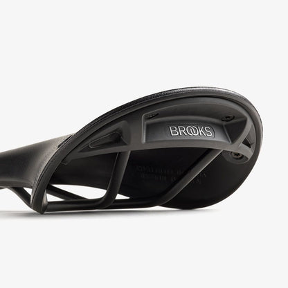 Brooks C17 Carved Sele 164mm Siyah 146354