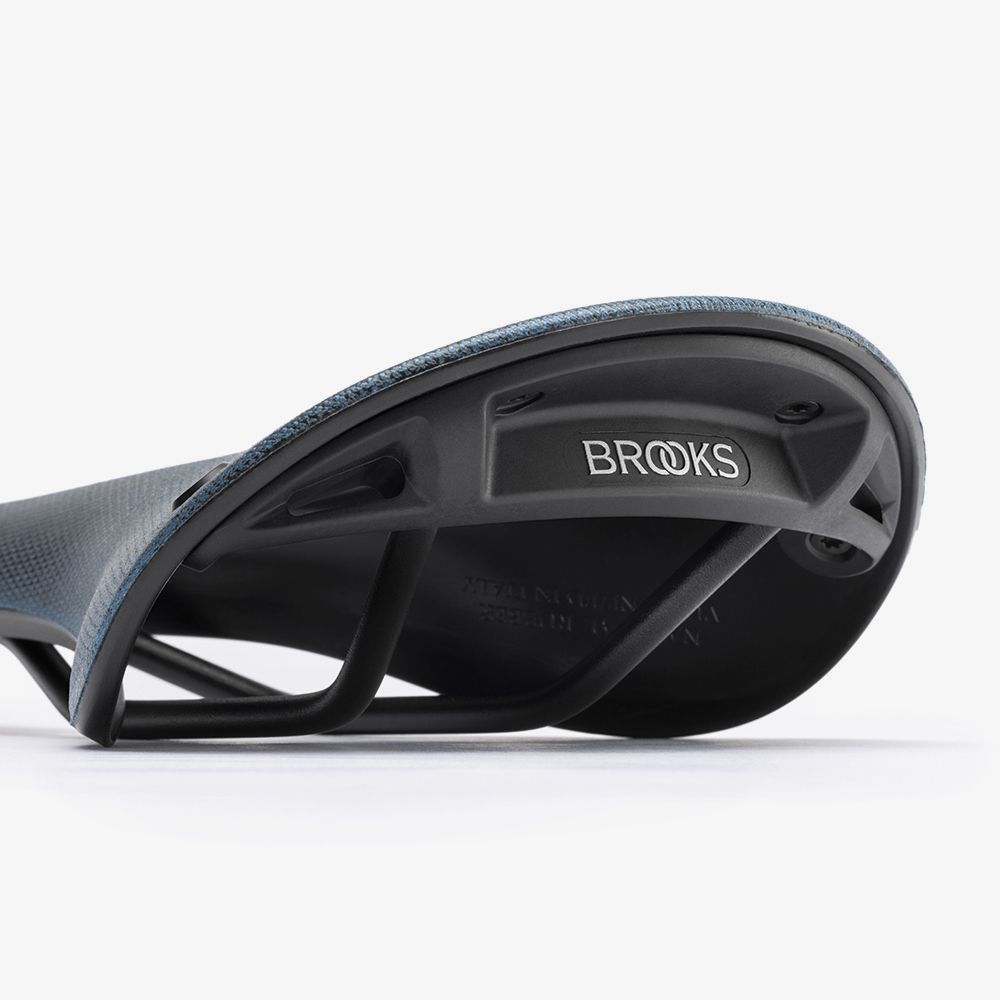 Brooks Cambium C17 Carved Sele 164mm Mavi 260345 – Uğur Bisiklet