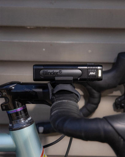 Knog Blinder 1000 Usb Şarjlı Ön Far Aydınlatma 13458 FAR-243