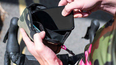 Muc-Off Essentials Case Cüzdan Kamuflajlı