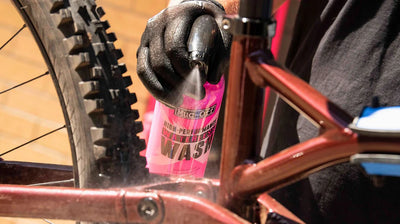 Muc-Off High Performance Waterless Wash 750ml Waterless Washing Spray 