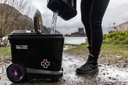 Muc-Off Mobile Pressure Washer Starter Bundle Şarjlı Basınçlı Yıkama Makinesi Başlangıç Paketi 21116