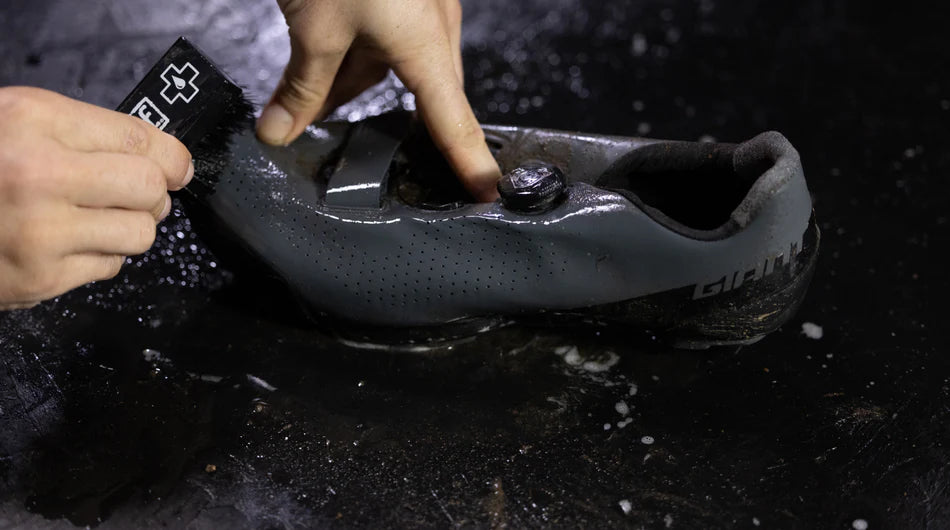 Muc-Off Premium Bike Shoe Brush Ayakkabı Fırçası