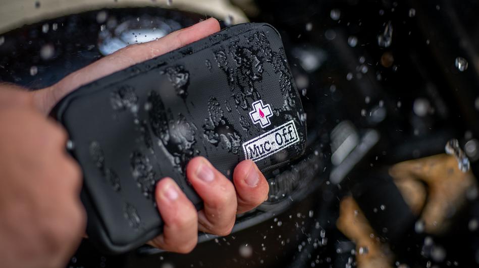 Muc-Off Rainproof Essentials Case Su Geçirmez Çanta