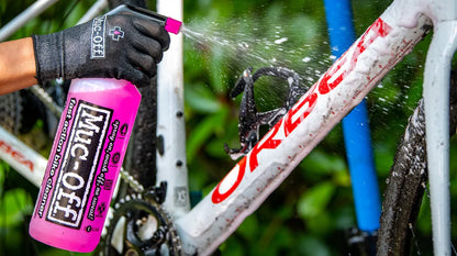 Muc-Off Cleaning and Lubrication Set 