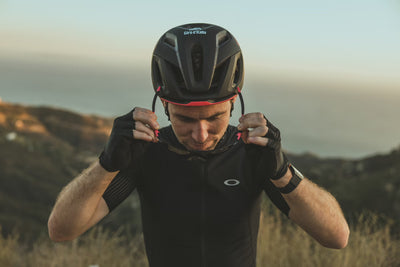 Oakley ARO5 Race Mips BOA Ionic+ Road Bike Helmet 2025 Model FOS901302 02T 24 'Giro D'italia Medium