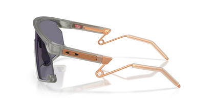 Oakley BXTR METAL Sunglasses 923713 Trans Grey Ink Prizm Grey