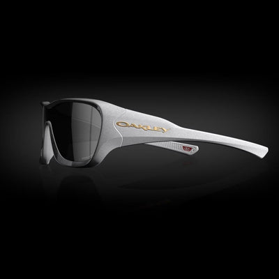 Oakley DE LA SALLE Sunglasses 949302 Pearl White Prizm Black