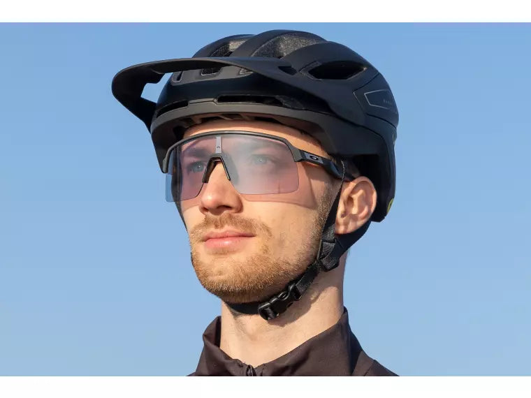 Oakley DRT3 Trail Mips Ionic+ Bisiklet Kaskı Matte Black Matte White FOS900633 9UY Large 58-61cm