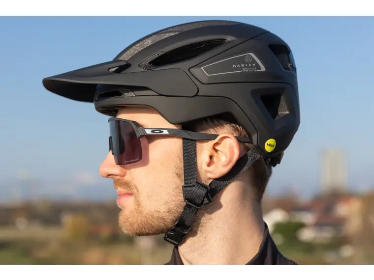 Oakley DRT3 Trail Mips Ionic+ Bisiklet Kaskı Matte Grey FOS900633 25D Medium 55-59cm