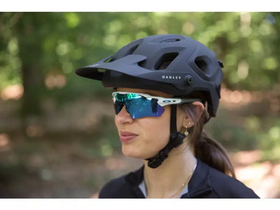 Oakley DRT5 Maven Mips Boa Ionic+ Bisiklet Kaskı FOS901303 03U Satin Black Medium 55-59cm