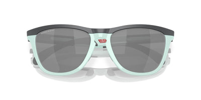 Oakley Frogskins Range Güneş Gözlüğü 928403 Matte Carbon Blue Milkshake Prizm Black
