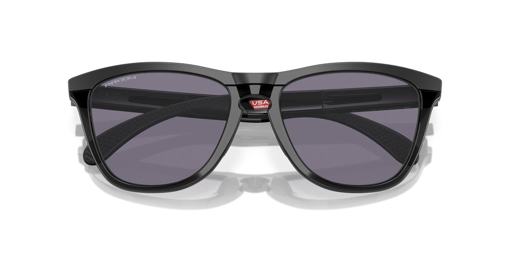 Oakley FrogSkins Range Güneş Gözlüğü 928411 Matte Black Prizm Grey